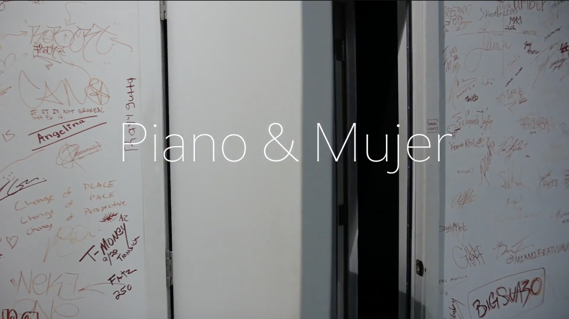 Piano y Mujer behind the scenes — image 1